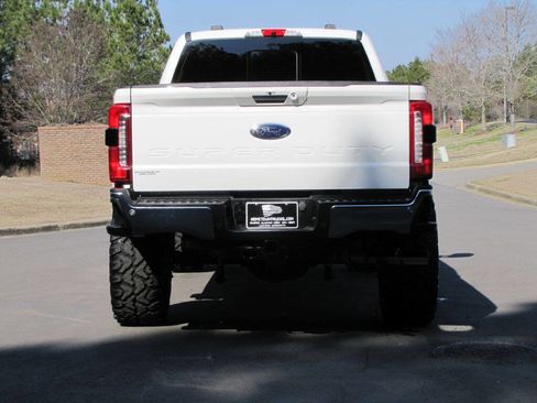 Used 2023 Ford F250 Lariat w/ Lariat Ultimate Package image 12