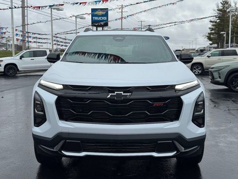 New 2026 Chevrolet Equinox RS image 2