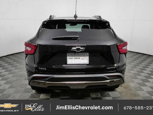 Certified 2025 Chevrolet Trax ACTIV w/ Driver Confidence Package FWD image 32