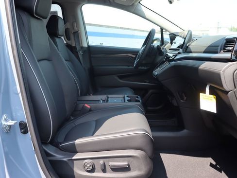Used 2026 Honda Odyssey Touring image 22