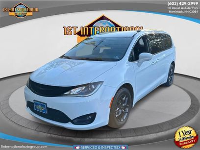 Used 2019 Chrysler Pacifica Touring-L w/ S Appearance Package