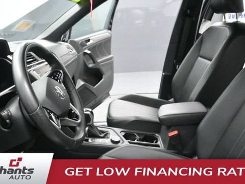 Used 2024 Volkswagen Tiguan SE R-Line AWD/4WD image 25