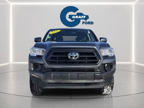 Used 2021 Toyota Tacoma SR image 9