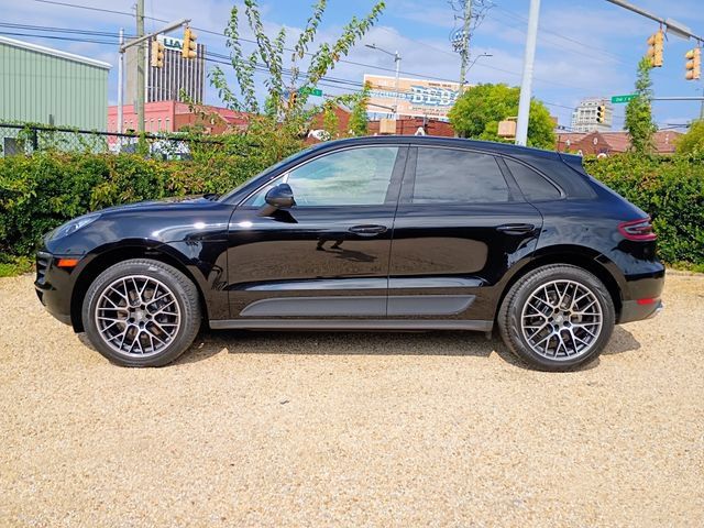 Used 2018 Porsche Macan AWD/4WD image 8