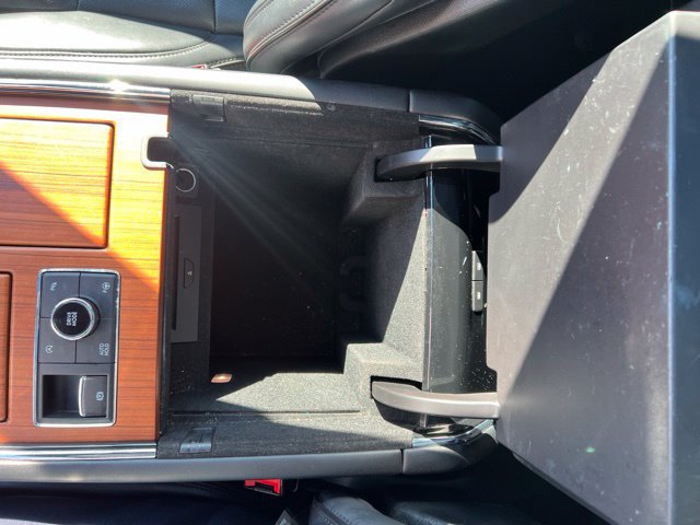 Used 2019 Lincoln Navigator Reserve AWD/4WD image 22