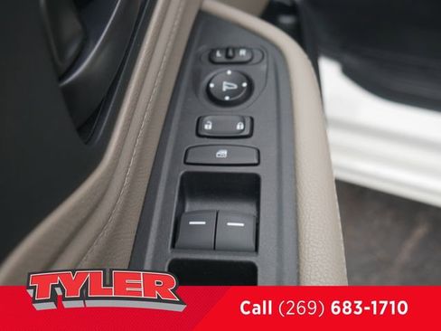 Used 2018 Honda Odyssey Touring image 24