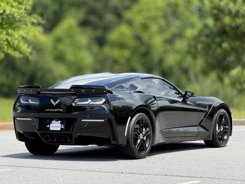 Used 2016 Chevrolet Corvette Stingray Coupe RWD image 11