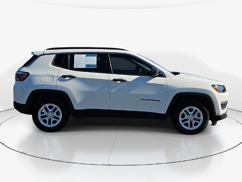 Used 2019 Jeep Compass Sport FWD image 5