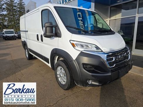 Used 2025 RAM ProMaster 2500 w/ Quick Order Package 22G SLT FWD image 1