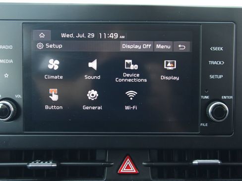 Used 2024 Kia Sportage LX FWD image 29