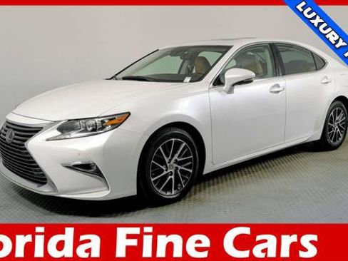 Used 2018 Lexus ES 350 w/ Luxury Package w/Wood Trim FWD image 1