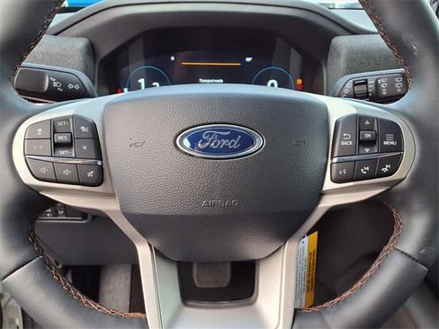 New 2026 Ford Explorer Active image 16