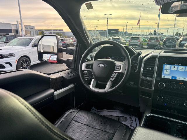 Certified 2018 Ford F350 Lariat w/ Lariat Ultimate Package AWD/4WD image 31