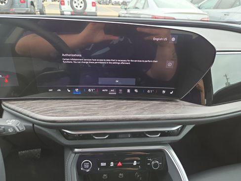 Certified 2025 Audi Q5 Premium Plus w/ Premium Plus image 12