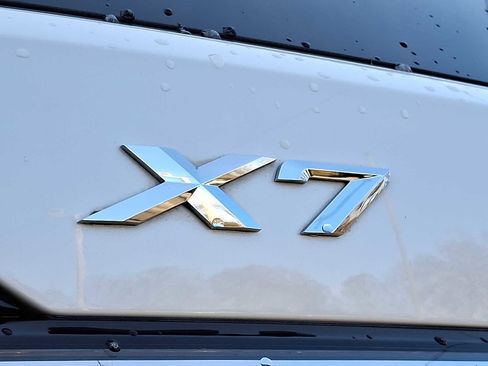 Certified 2023 BMW X7 xDrive40i w/ Executive Package image 32