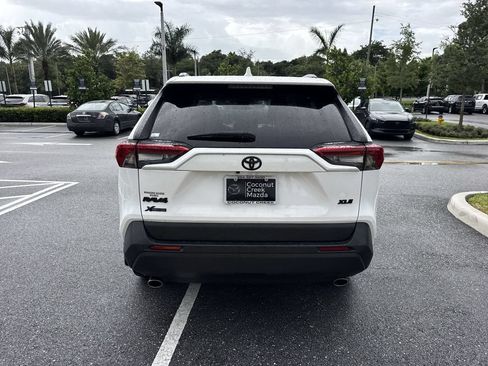 Used 2024 Toyota RAV4 XLE FWD image 2