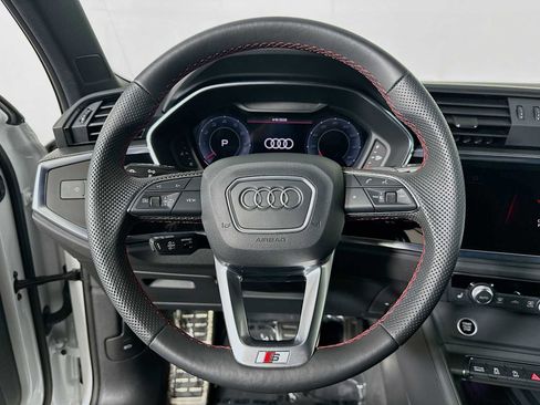 Certified 2025 Audi Q3 2.0T Premium Plus w/ Premium Plus Package AWD/4WD image 11