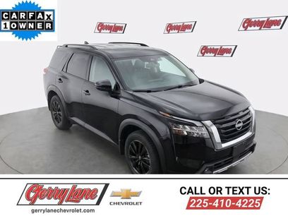 Used 2025 Nissan Pathfinder SV