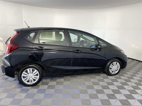 Used 2017 Honda Fit LX image 10