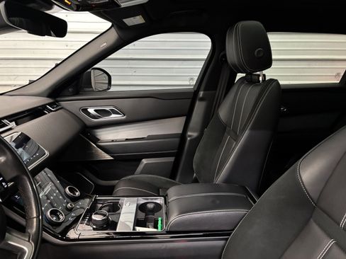 Used 2020 Land Rover Range Rover Velar R-Dynamic S image 22