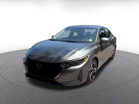 Used 2025 Nissan Sentra SV FWD image 7