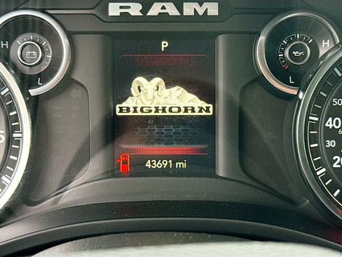 Used 2023 RAM 1500 Big Horn AWD/4WD image 13