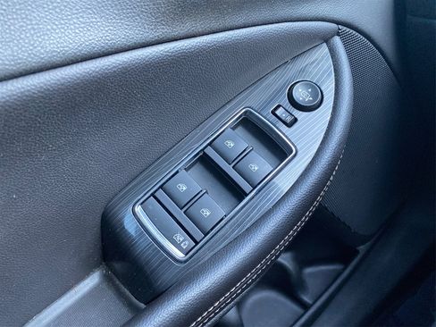 Used 2019 Chevrolet Impala LT image 38