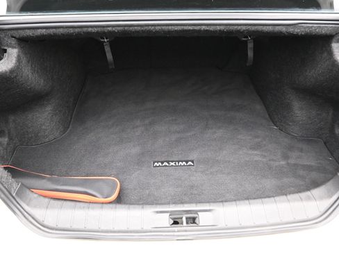 Used 2018 Nissan Maxima 3.5 SV image 16