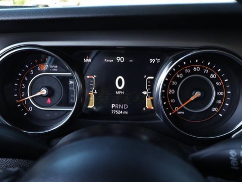 Used 2020 Jeep Wrangler Sport AWD/4WD image 12