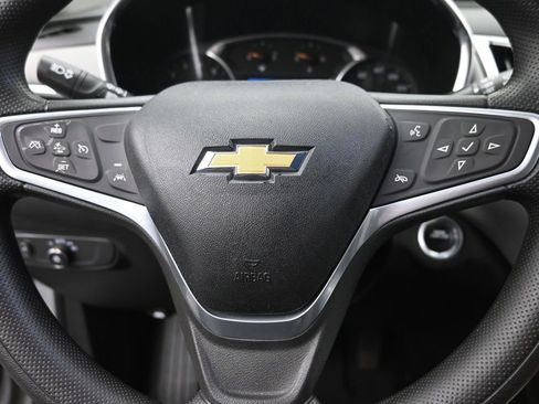 Used 2022 Chevrolet Equinox LT FWD image 17