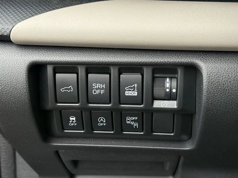 Certified 2023 Subaru Forester Limited AWD/4WD image 14