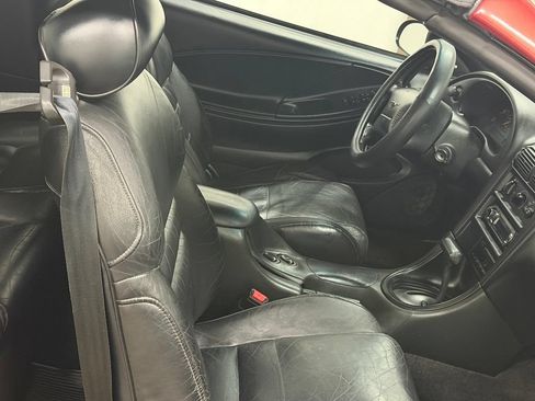 Used 1996 Ford Mustang GT RWD image 19