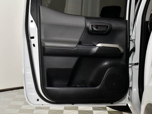 Used 2021 Toyota Tacoma SR5 image 19