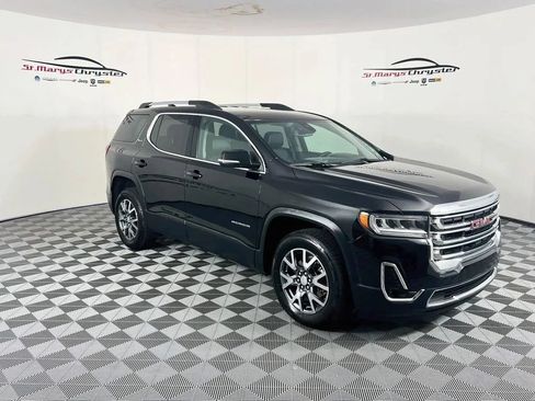 Used 2023 GMC Acadia SLT AWD/4WD image 1