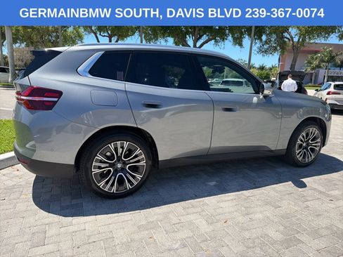 Certified 2025 BMW X3 xDrive30 w/ Premium Package AWD/4WD image 10