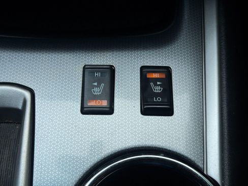 Used 2019 Nissan Pathfinder SL AWD/4WD image 29