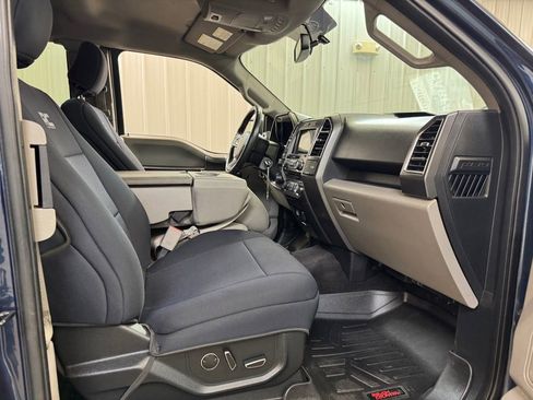 Used 2016 Ford F150 XLT w/ Equipment Group 302A Luxury AWD/4WD image 25