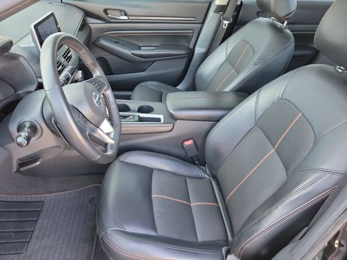 Used 2022 Nissan Altima 2.5 SR image 9