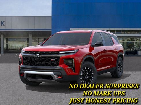 New 2026 Chevrolet Traverse Z71 w/ Driver Confidence Package AWD/4WD image 6