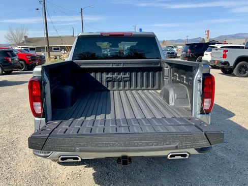 New 2026 GMC Sierra 1500 Elevation image 24
