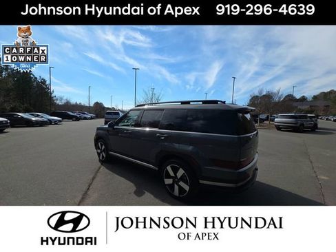 Used 2026 Hyundai Santa Fe Limited image 17