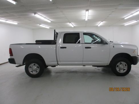 Used 2016 RAM 2500 Tradesman AWD/4WD image 11