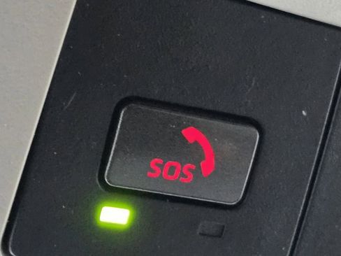 Used 2022 Toyota Tacoma SR image 15