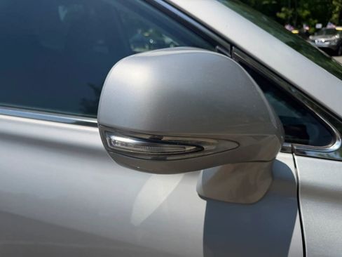 Used 2011 Lexus RX 350 AWD w/ Premium Pkg image 9