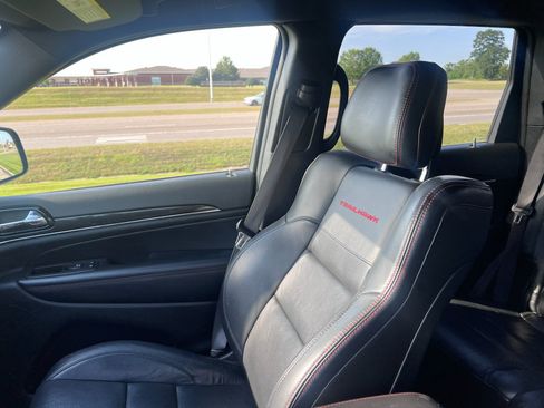 Certified 2021 Jeep Grand Cherokee Trailhawk w/ Trailhawk Luxury Group AWD/4WD image 21