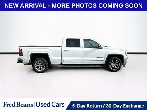 Used 2018 GMC Sierra 1500 SLT w/ SLT Premium Package image 9