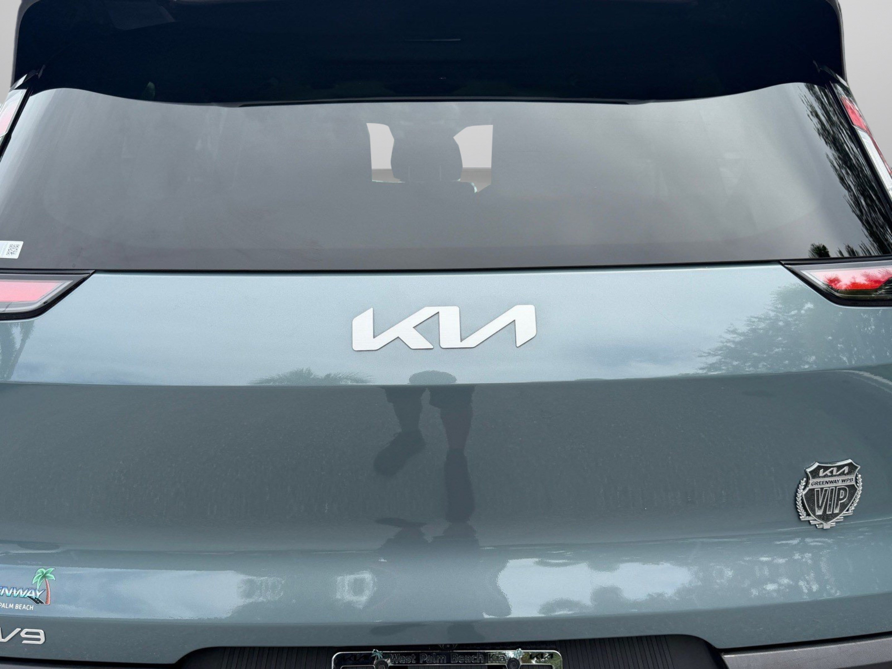 Used 2024 Kia EV9 Wind AWD/4WD image 13