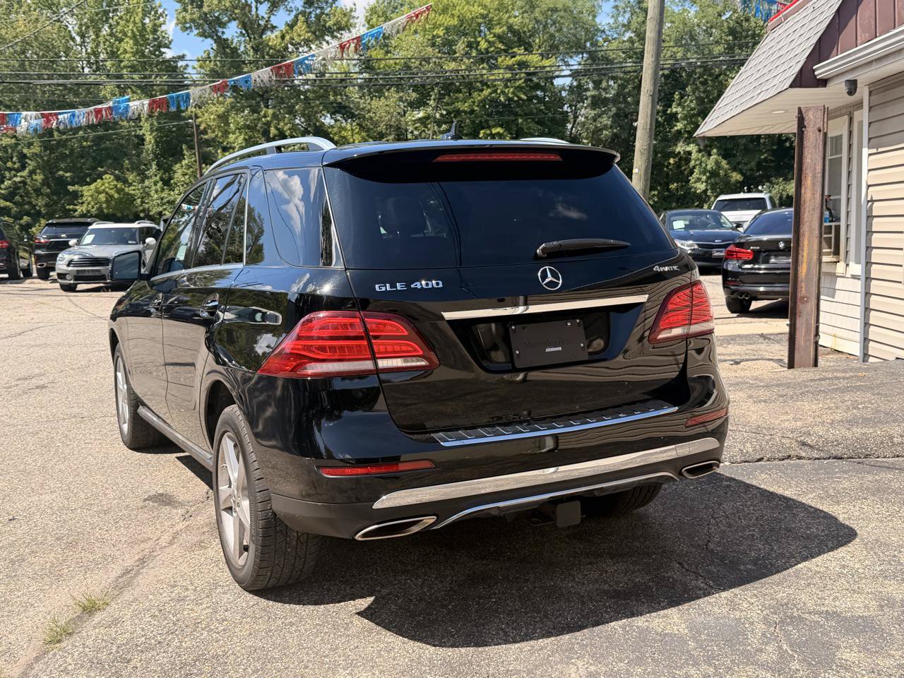 Used 2019 Mercedes-Benz GLE 400 4MATIC w/ Premium 1 Package image 5