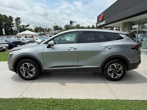 Used 2024 Kia Sportage LX AWD/4WD image 22