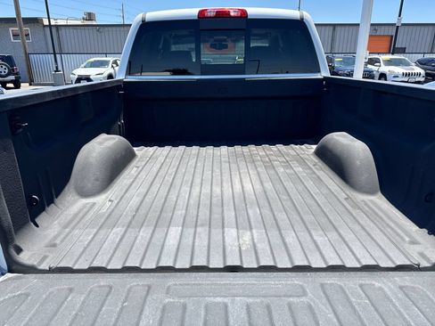 Used 2017 GMC Sierra 1500 SLT w/ SLT Premium Package AWD/4WD image 23